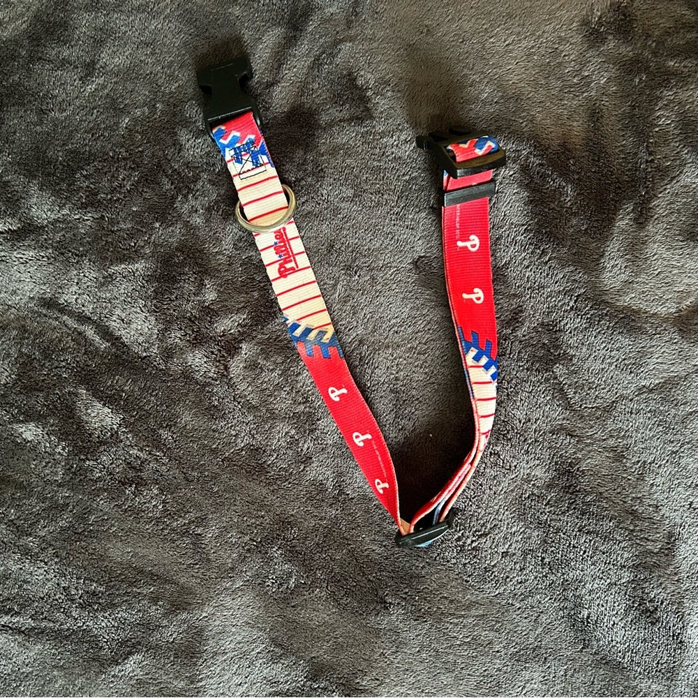 MLB Philadelphia Phillies Dog Collar